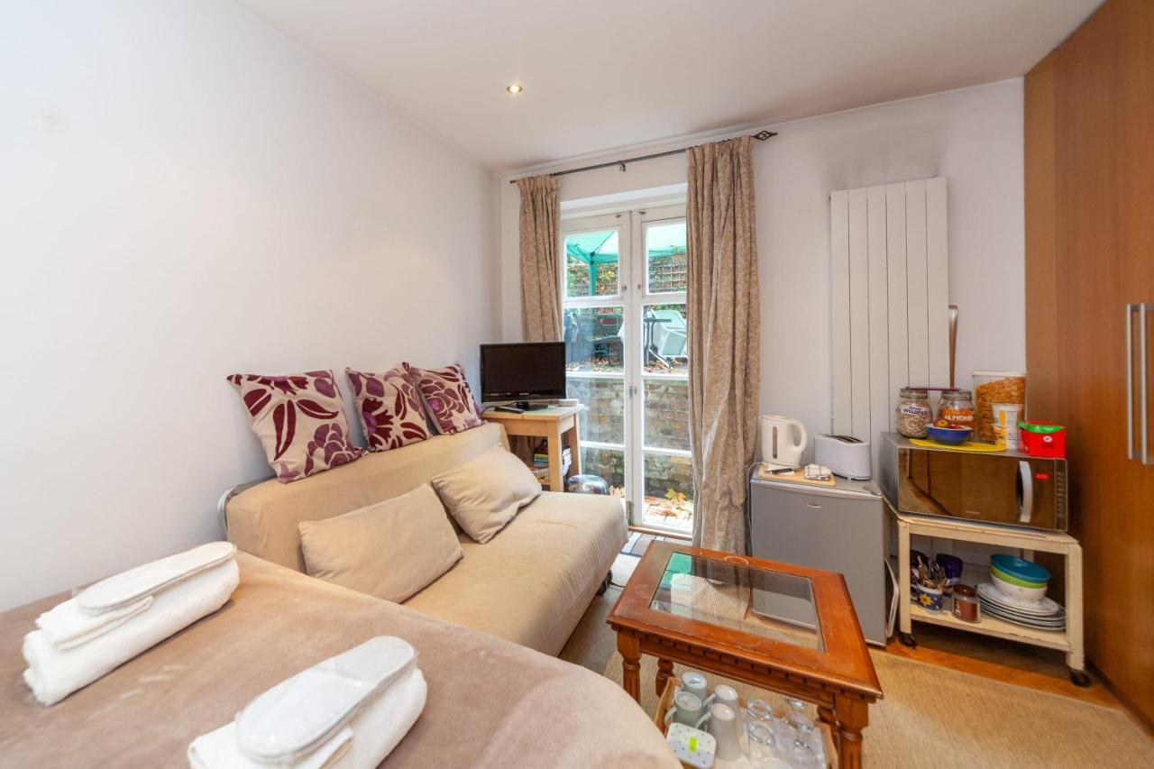 Holiday home Lovely Double W Private Bathroom In Chelsea *